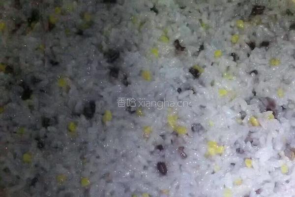 彩色饭团的做法图解1