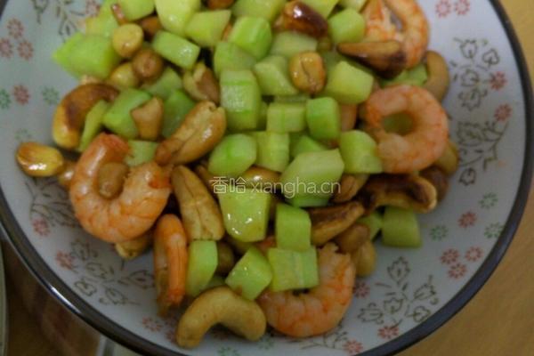 腰果花生炒虾的做法图解5
