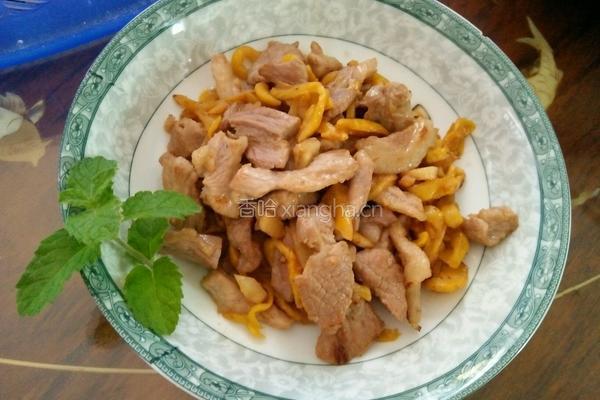 猪肉炒咸罗卜条的做法图解9