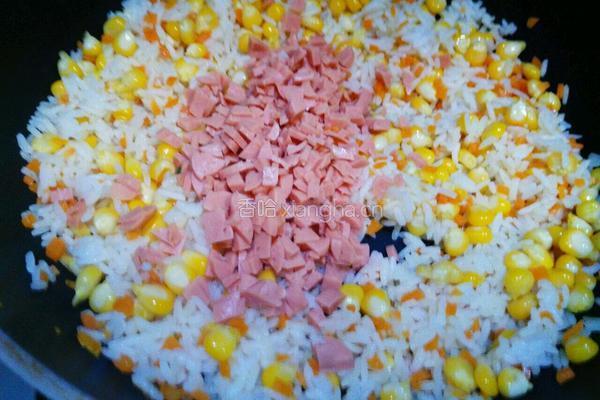 蔬菜粒炒饭的做法图解6