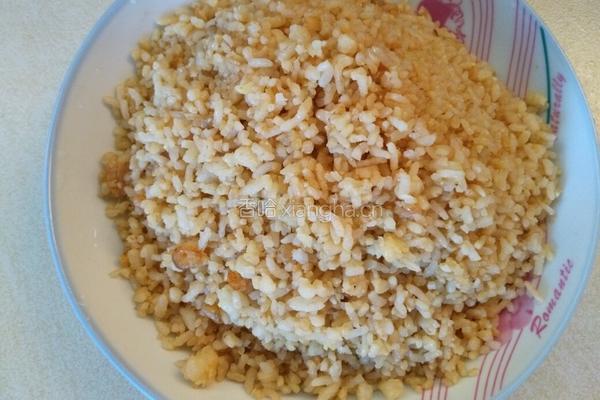 鸡蛋虾米炒饭的做法图解3