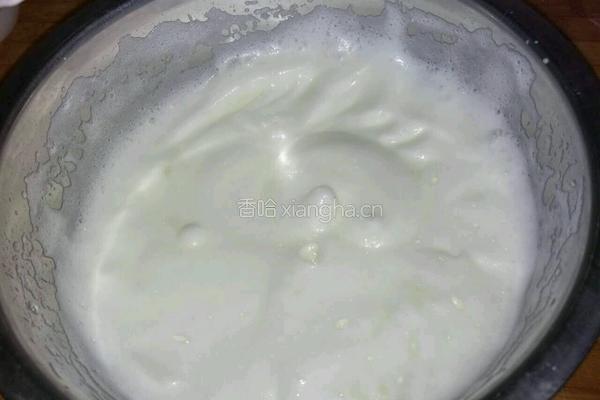 朗姆红提蛋糕卷的做法图解9
