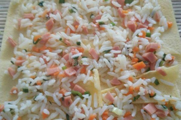 牛奶鸡蛋玉米面饼卷炒饭的做法图解5
