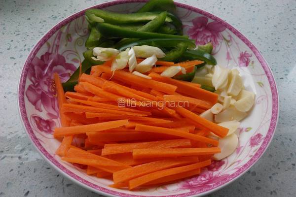 青椒炒豆干的做法图解2