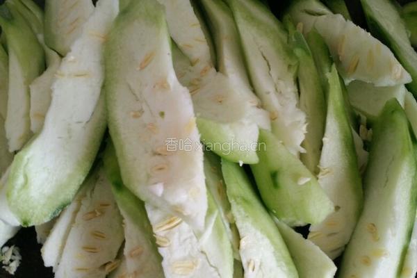 丝瓜汤的做法图解1