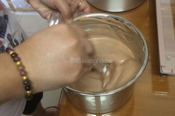 可蜜戚风蛋糕的做法图解4