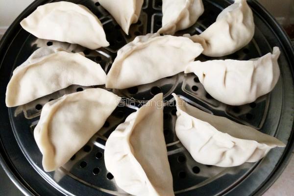 萝卜牛肉蒸饺的做法图解8