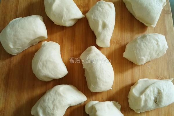 芝麻小餐包的做法图解6