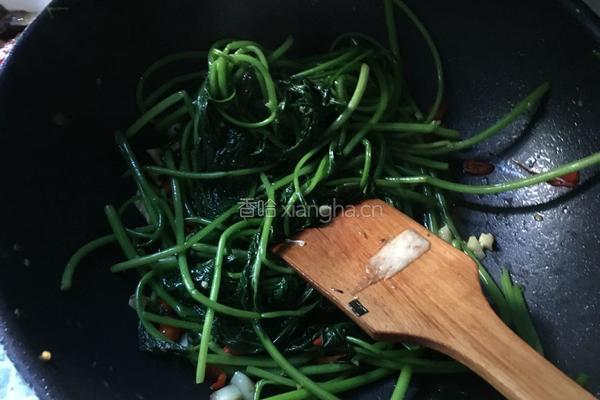 炝炒番薯叶的做法图解7