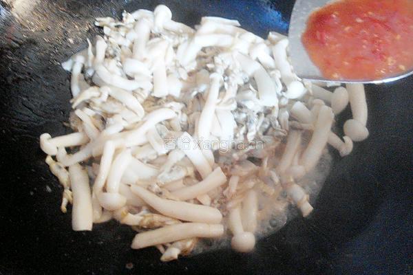 海鲜菇炒蛏肉的做法图解9