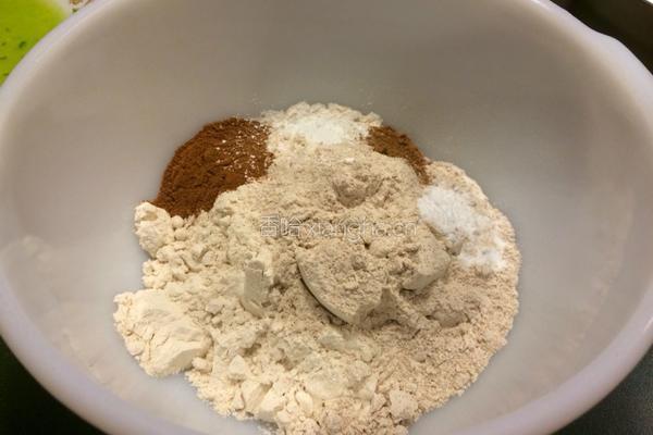 美式西葫芦面包的做法图解5