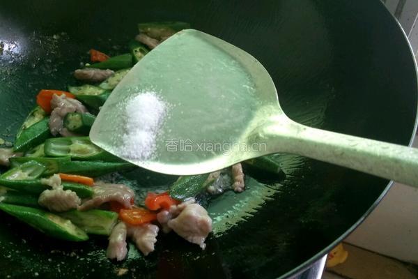 秋葵炒肉片的做法图解7