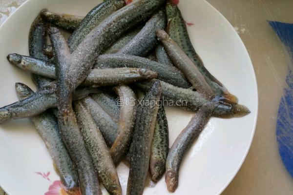 干炸小泥鳅的做法图解3