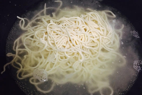 炒面的做法图解1