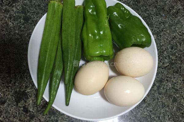秋葵厚蛋烧的做法图解1