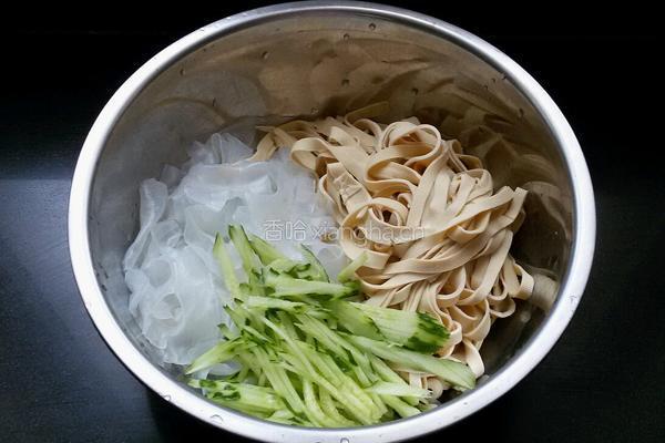 凉拌粉皮的做法图解6