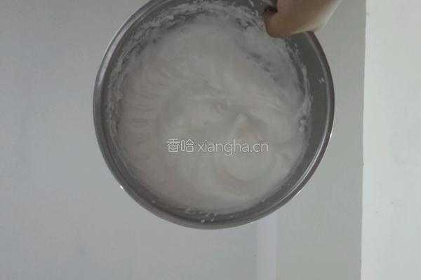 处女作一六寸戚风蛋糕的做法图解5