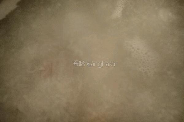 瑶柱咸瘦肉米心粥的做法图解8