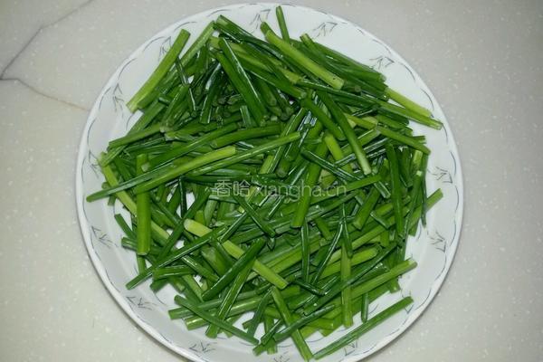香葶鸡蛋的做法图解1