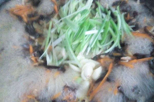 纯麦粉凉卤面的做法图解3