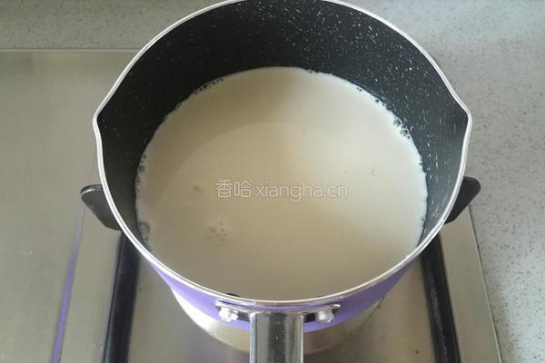 西瓜牛奶西米露的做法图解2