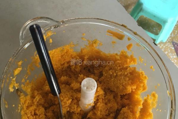 宝宝南瓜面的做法图解1