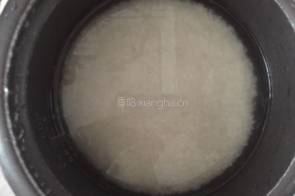 火腿菌菇焖饭的做法图解5