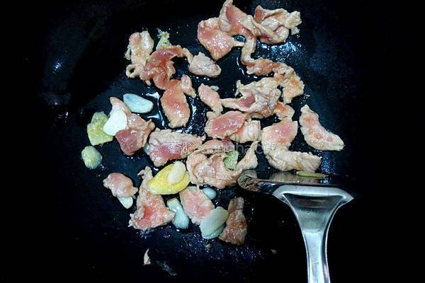 白瓜炒肉的做法图解5