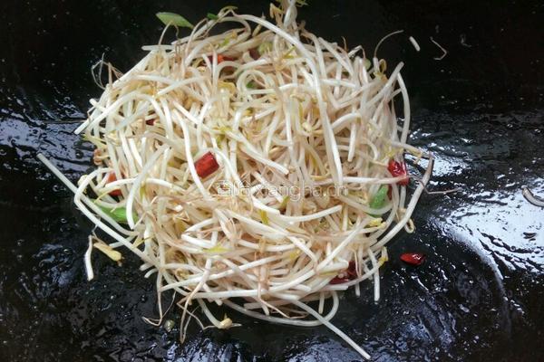 毛血旺的做法图解7