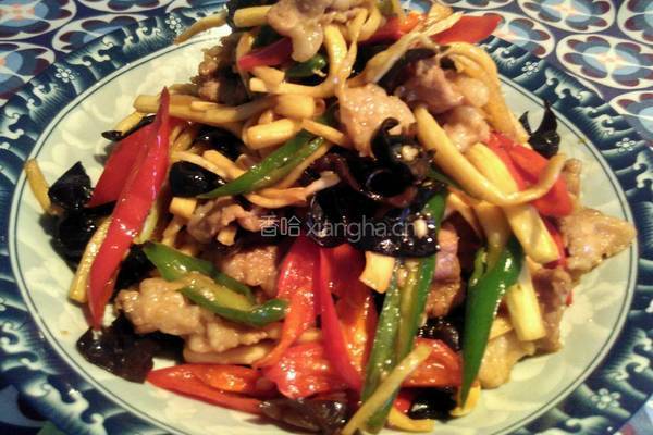 三丝炒肉（茭白丝木耳丝辣椒丝炒肉）的做法图解6