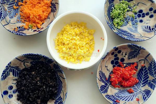 五福花式蒸饺的做法图解8