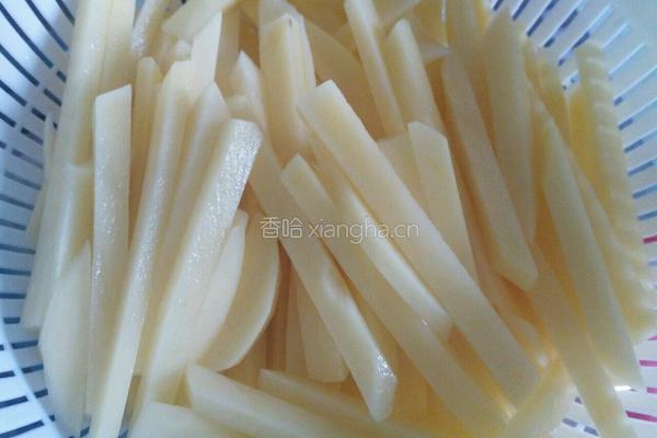 炸薯条的做法图解1