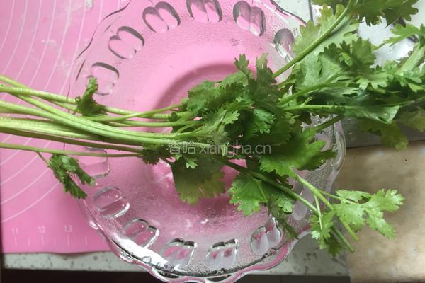 酸辣素鸡白玉菇的做法图解3