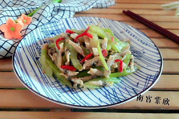 西芹炒蛏肉的做法图解8