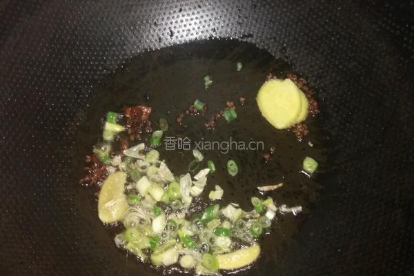 香菇土豆炖鸡的做法图解6
