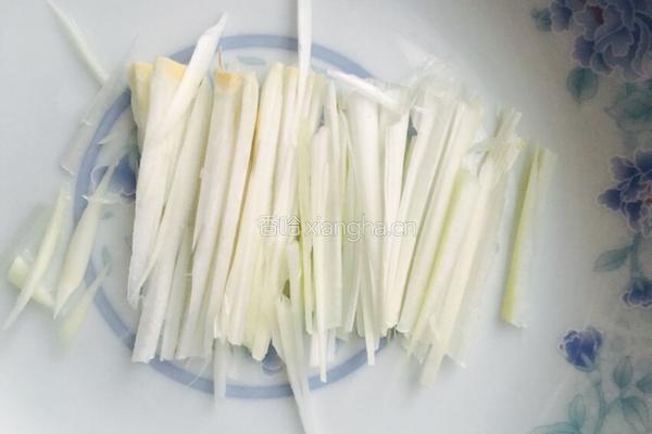 凉调黄豆芽的做法图解3