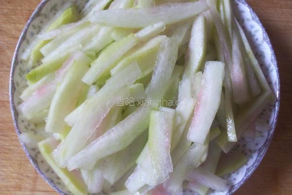 西瓜皮炒肉片的做法图解3