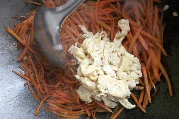 胡萝卜炒鸡蛋的做法图解6
