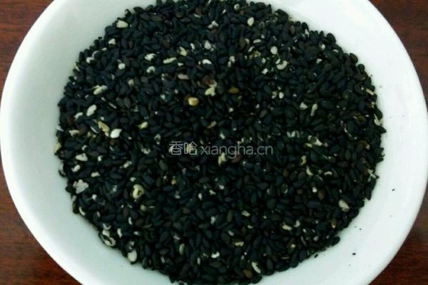 黑芝麻花生糖的做法图解5