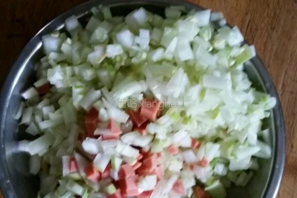 家常蛋炒饭的做法图解1