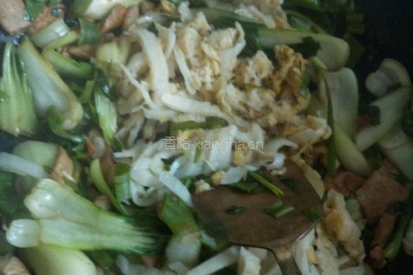 猪肉酸菜炒粉条的做法图解4