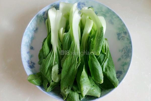 香菇油菜的做法图解3