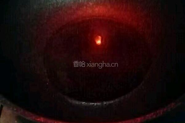 尖椒溜肥肠的做法图解3