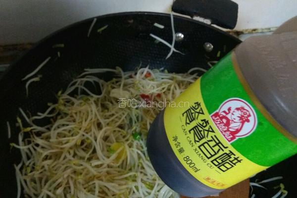 酸辣绿豆芽的做法图解4