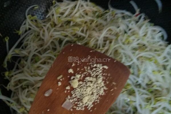 酸辣绿豆芽的做法图解5