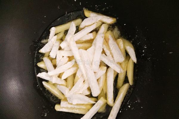 干煸土豆条的做法图解5