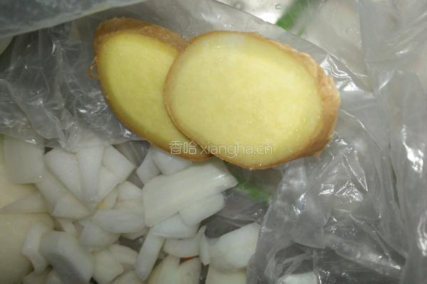 鸭腿肉炖山药土豆的做法图解5