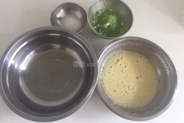 八寸清汁戚风蛋糕的做法图解1