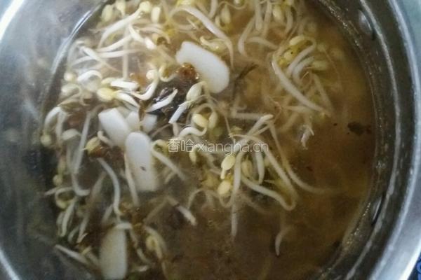 鸭汤煮饵块的做法图解6