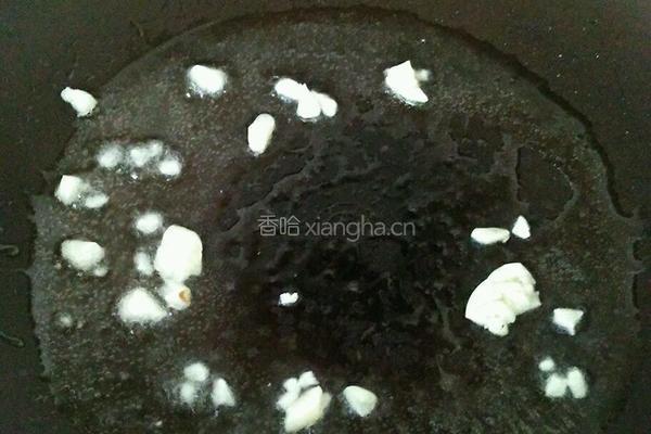 大肠咸菜面的做法图解2